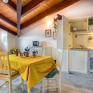 Casavacanzelemore - Casa Zoe Valfabbrica